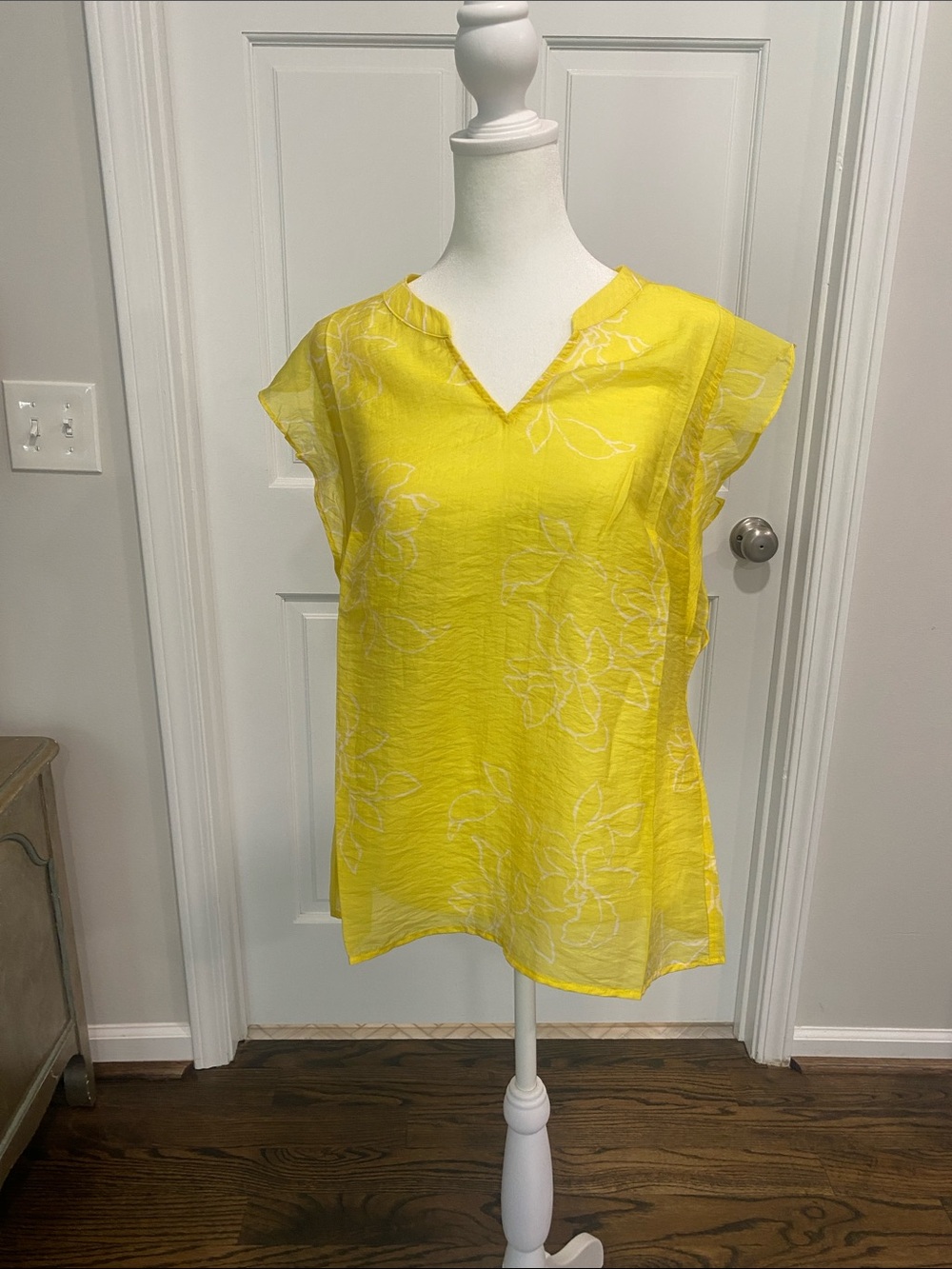 CAbi Yellow Floral Split-Neck Cap Sleeve Top